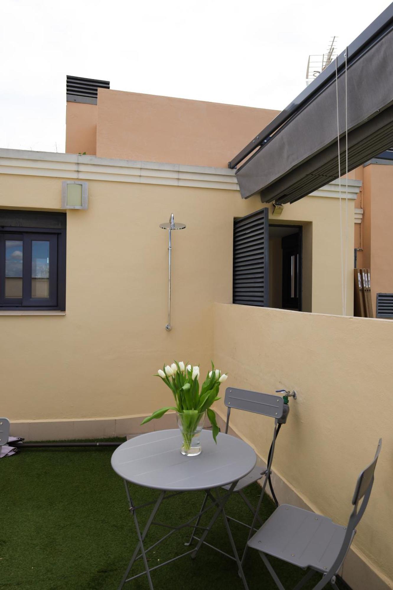 Guzman El Bueno Suites Sevilla Kültér fotó