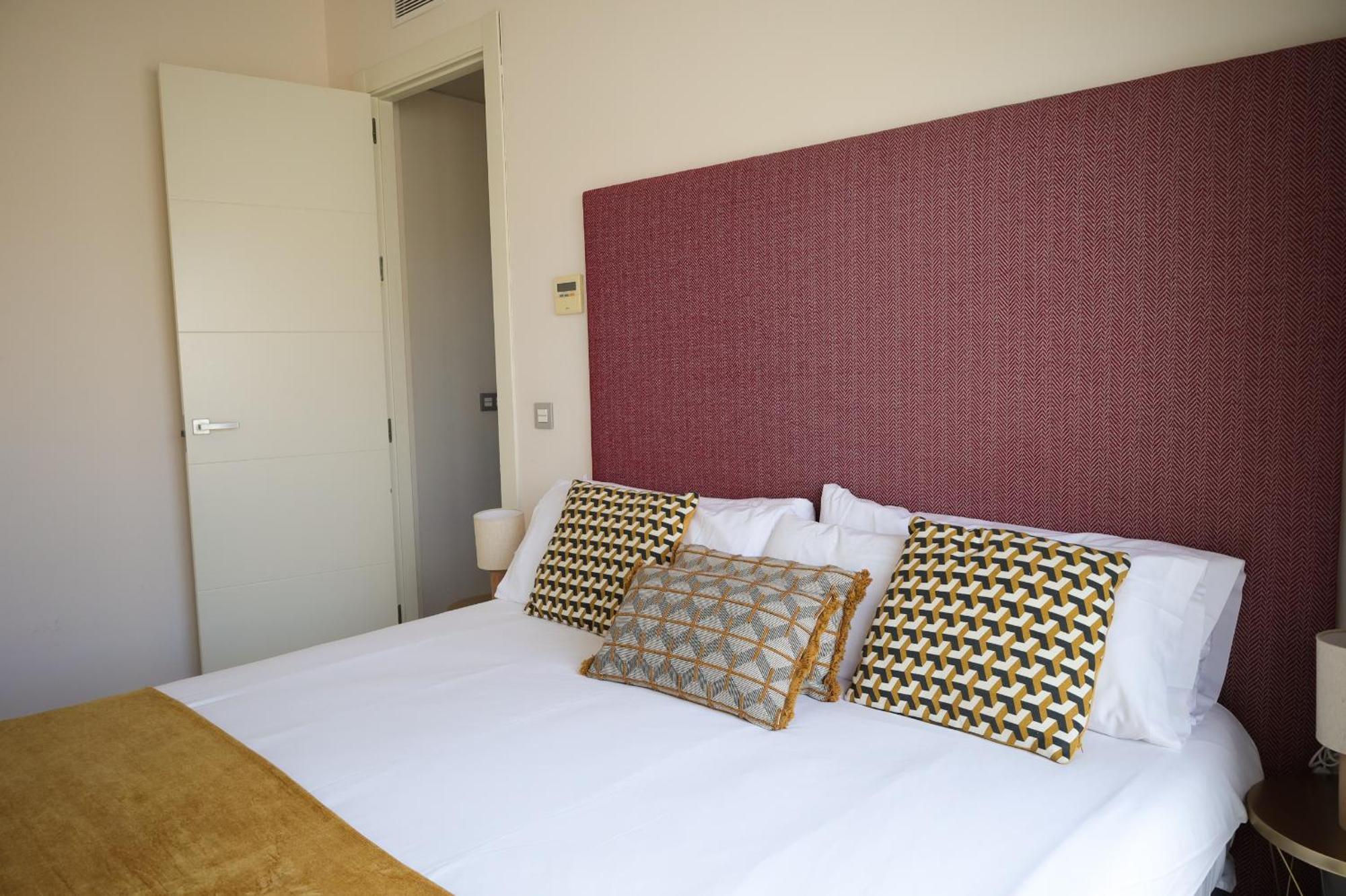Guzman El Bueno Suites Sevilla Kültér fotó