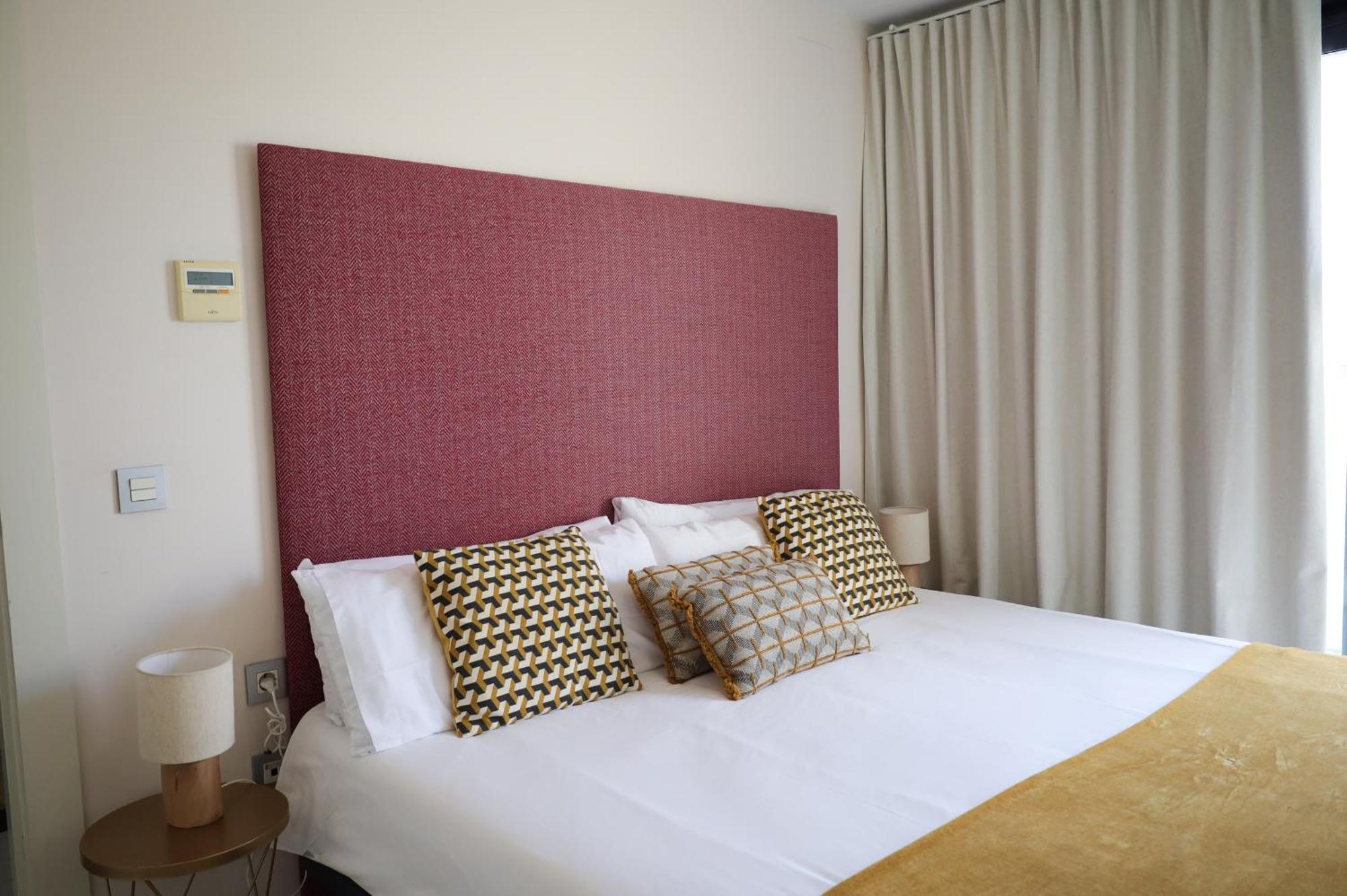 Guzman El Bueno Suites Sevilla Kültér fotó