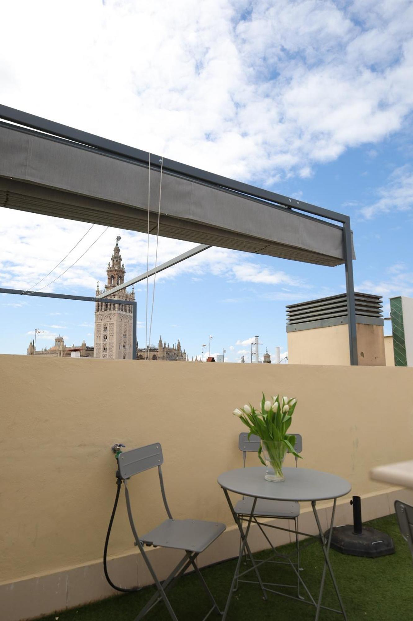 Guzman El Bueno Suites Sevilla Kültér fotó