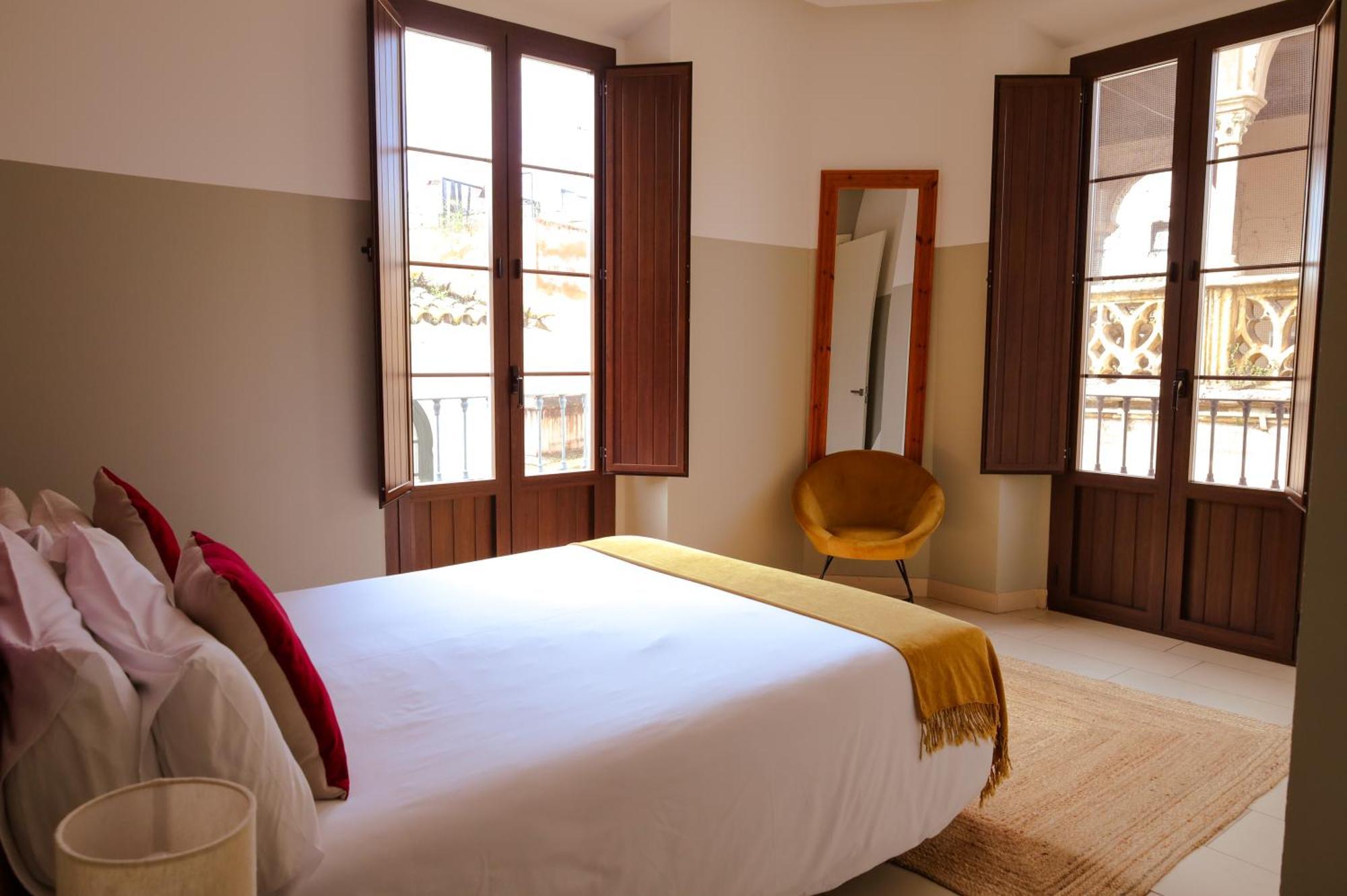 Guzman El Bueno Suites Sevilla Kültér fotó